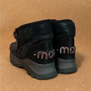 Mou Black Fur-Accented Sneakers